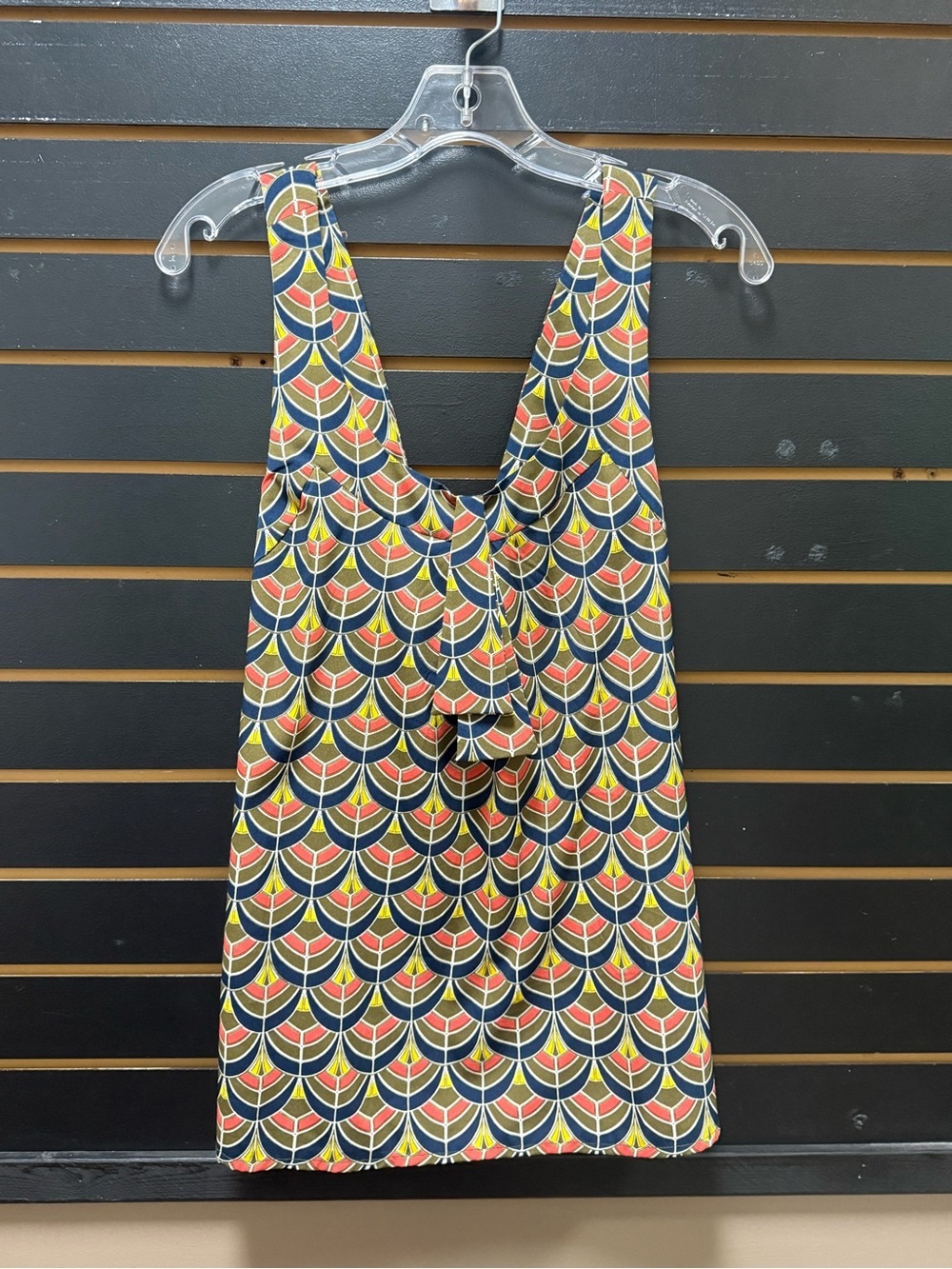 Banana Republic Geometric Print Draped Crisscross Back Tank Top M